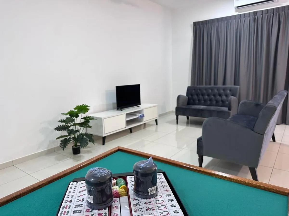 46 Crest Near Yi Jia Helixuan New Cathay Long Sing Mount Austin Restaurant Villa Johor Bahru Malaysia